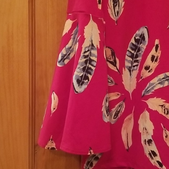 Girl's Tie-neck blouse NWT - Picture 3 of 5